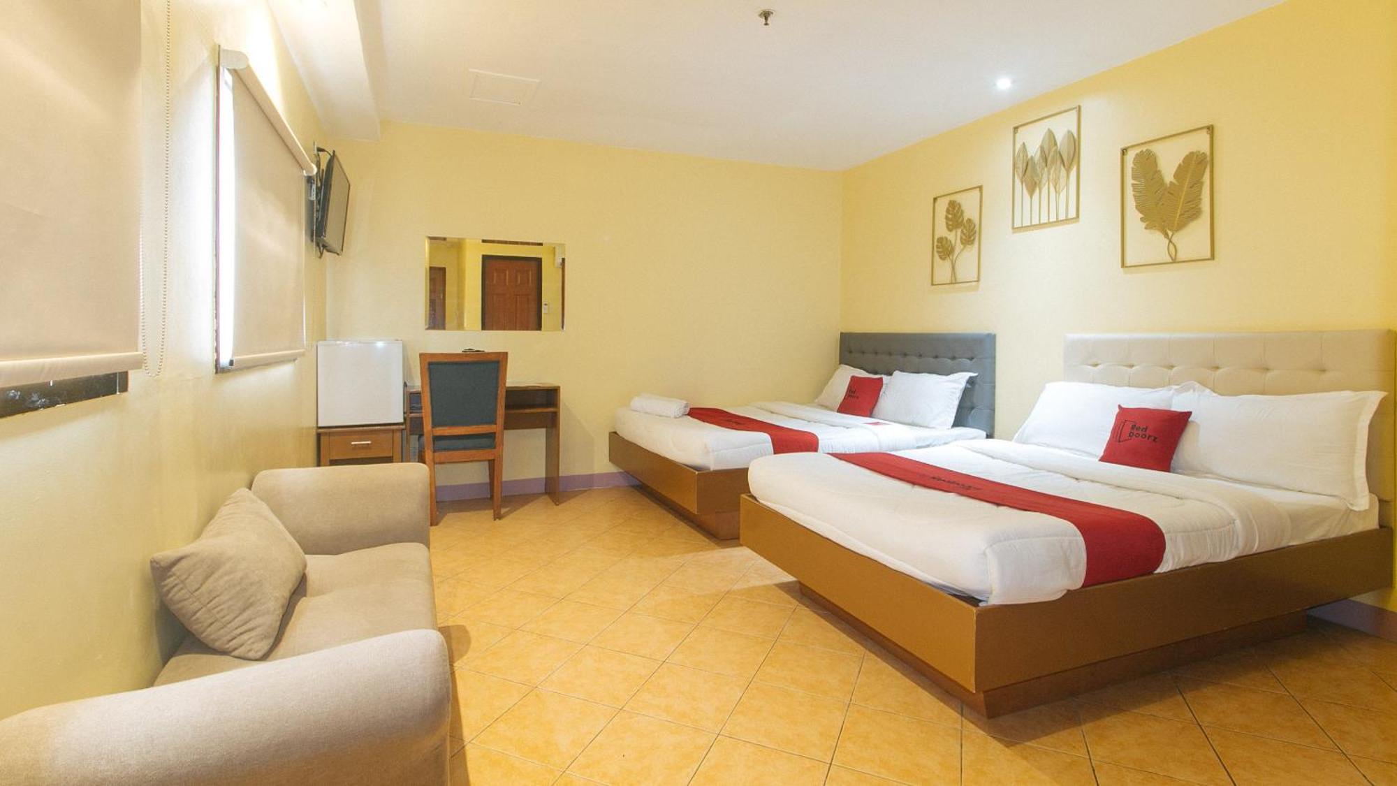 Reddoorz At Comfy Inn Ermita Manila Eksteriør bilde
